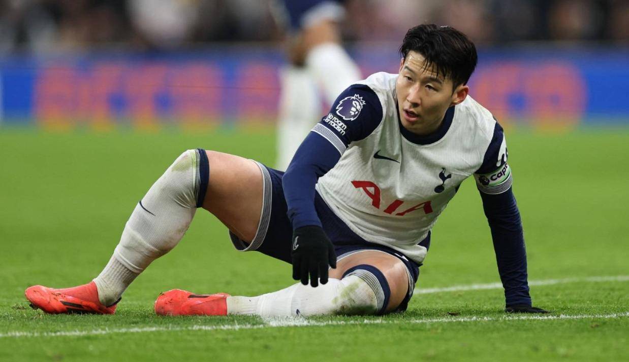 受伤实锤！热刺官宣孙兴慜伤情，扭伤脚踝无缘生死战！